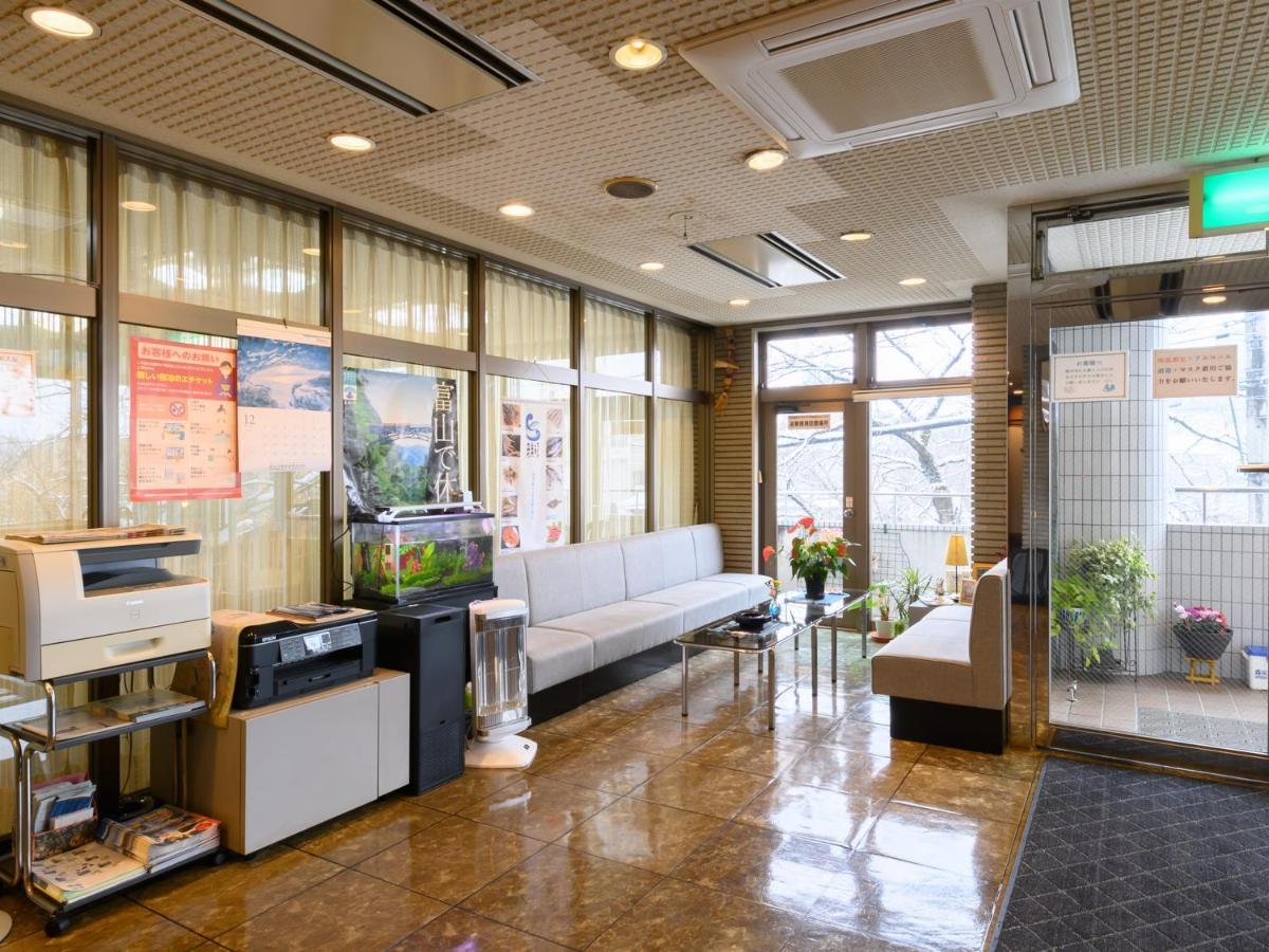 Tabist Business Ryokan Hotel Yukimiso Toyama Station Exterior foto